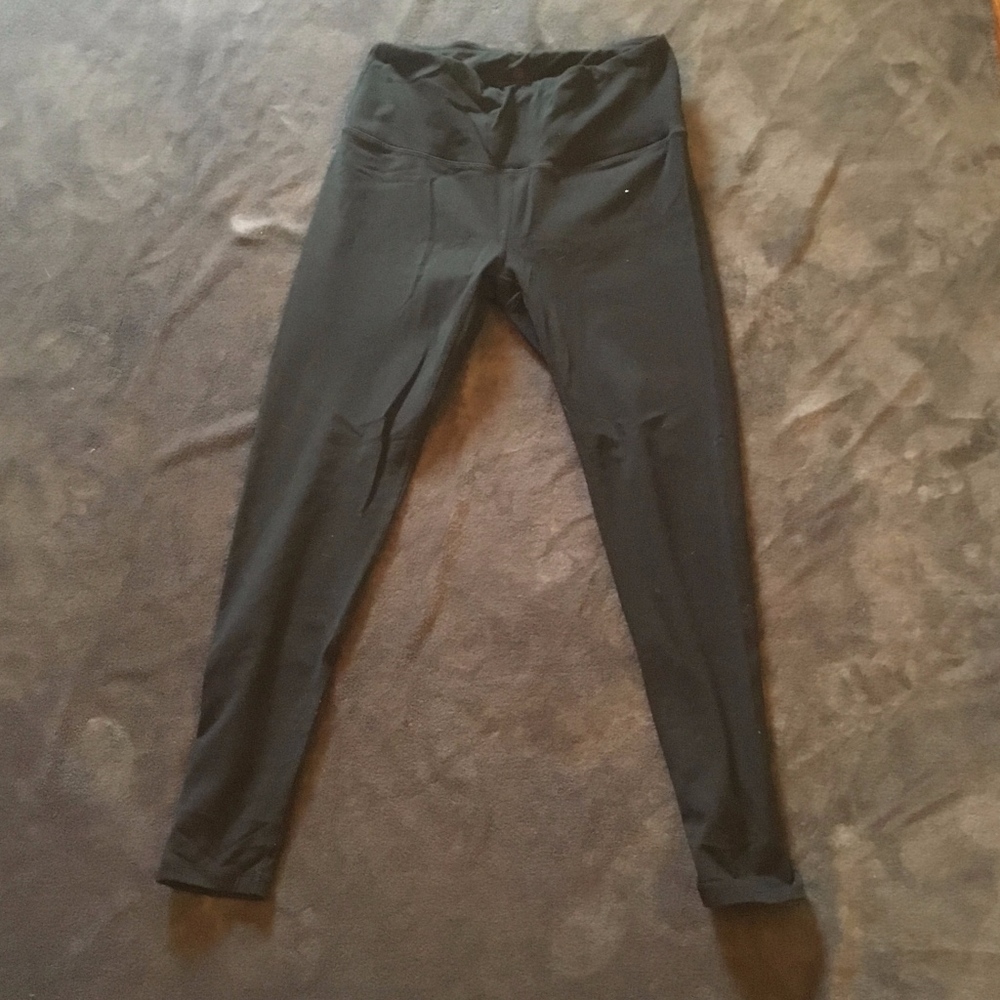 black leggings